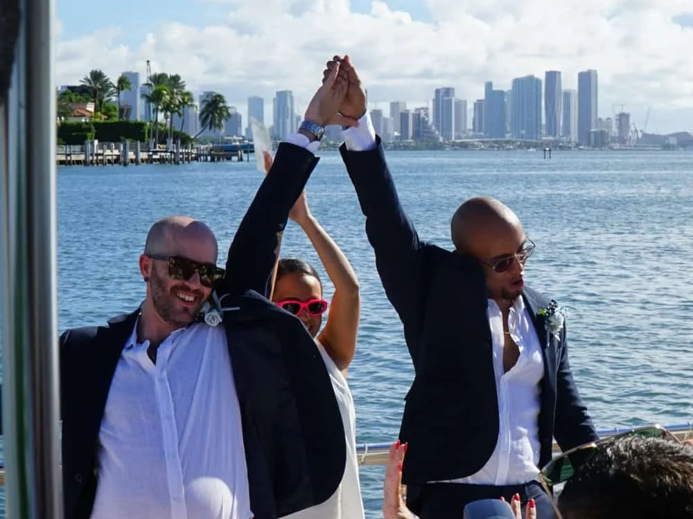 Real wedding aboard Aqua Party Boat