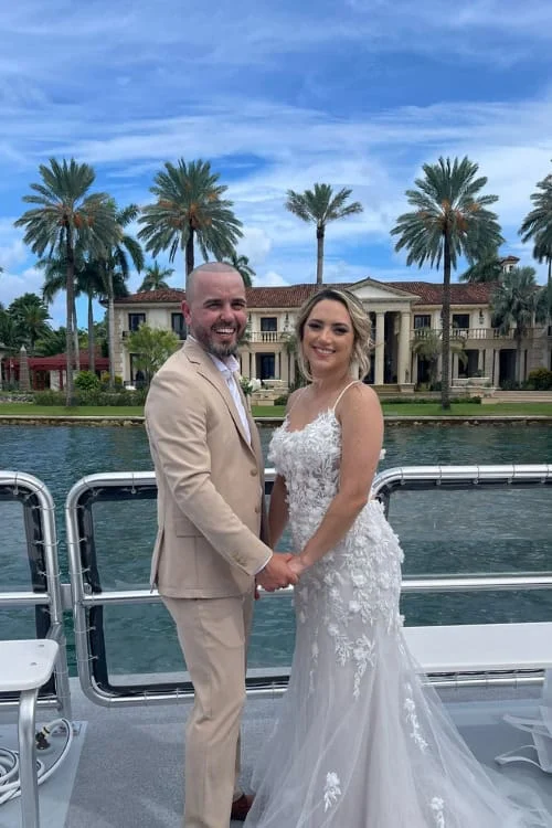 Real wedding aboard Aqua Party Boat